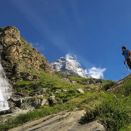 Apartament In Aosta Valley Near Lift Breuil-Cervinia