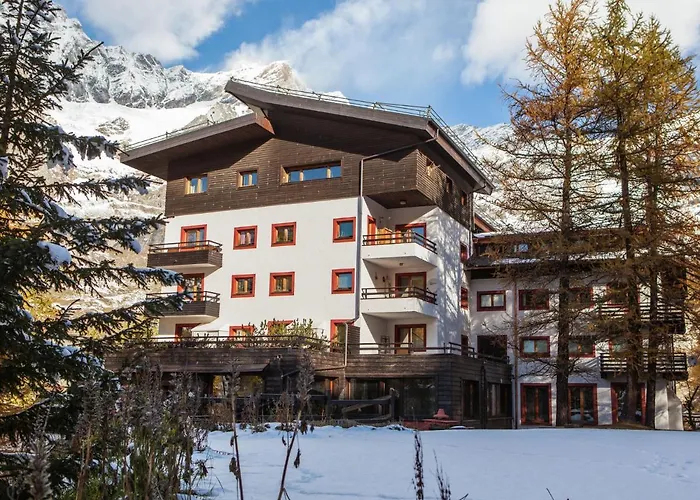 Lejlighed In Aosta Valley Near Lift *