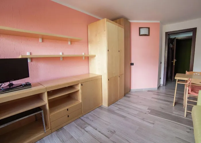 In Aosta Valley Near Lift Lejlighed Breuil-Cervinia