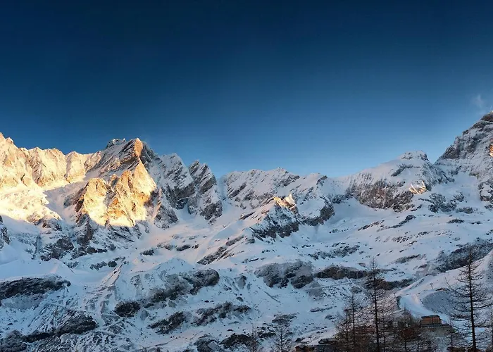 In Aosta Valley Near Lift Lejlighed *